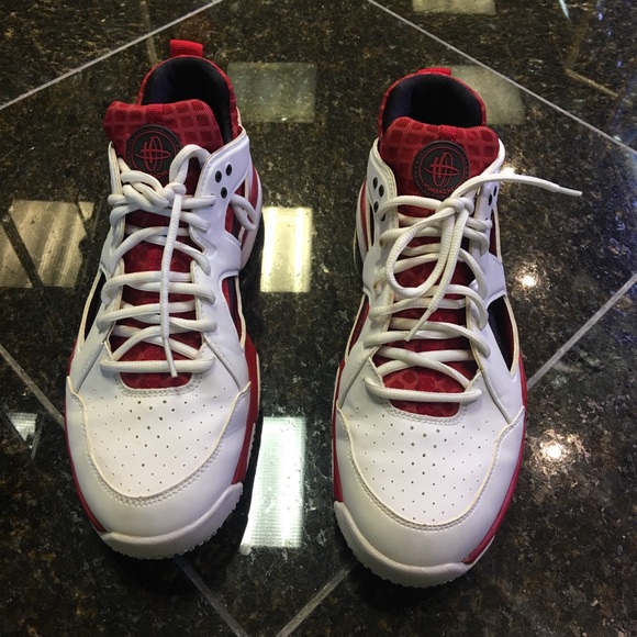 Nike Hurache Shoes - Picture 3 of 6